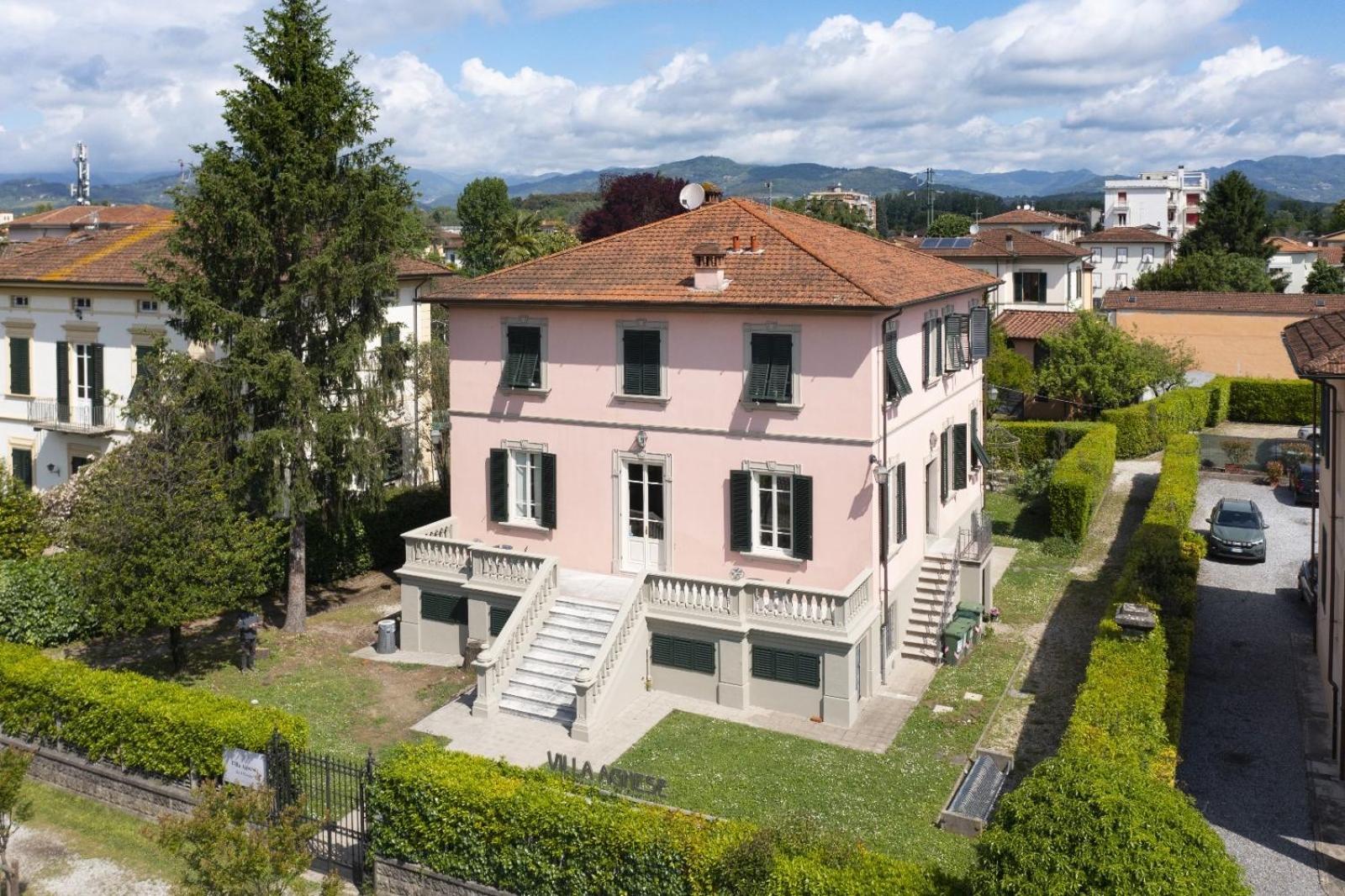 Villa Agnese B&B Λούκα Εξωτερικό φωτογραφία